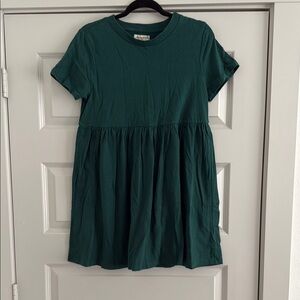 Urban Outfitters Green Casual Sundress Short Sleeve Crew Neck